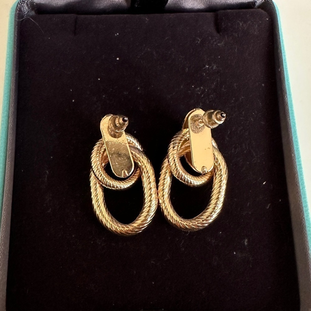 FREE‎ WITH PURCHASE Gold Double Hoop Earrings